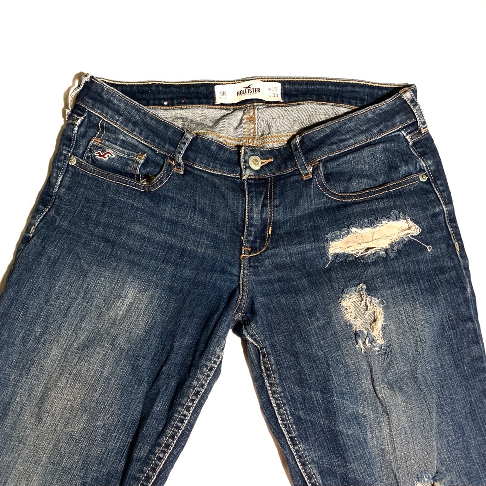 Hollister California distressed size 9 29/33